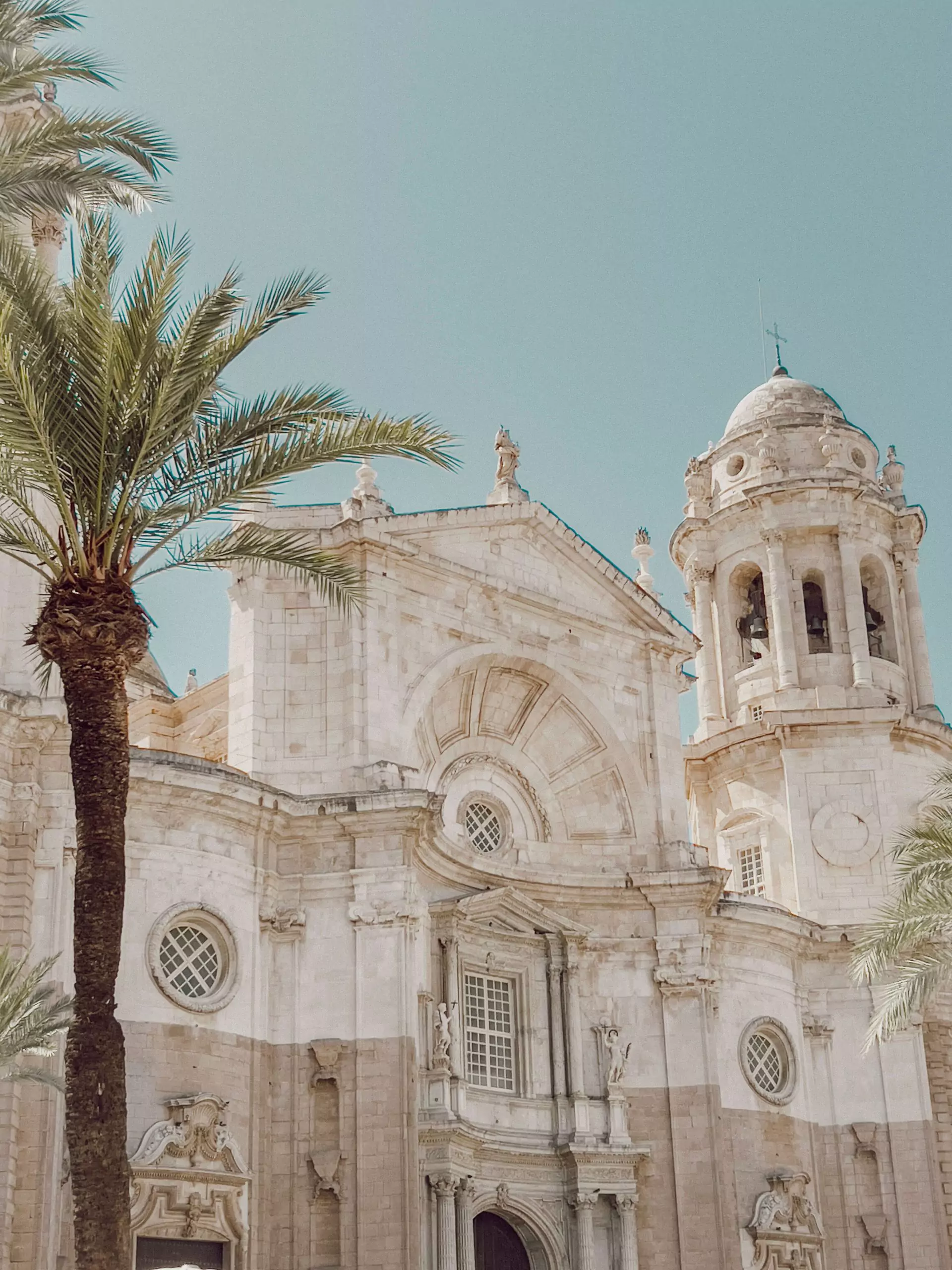 Travelbirds Ladonaira Vejer Kirche