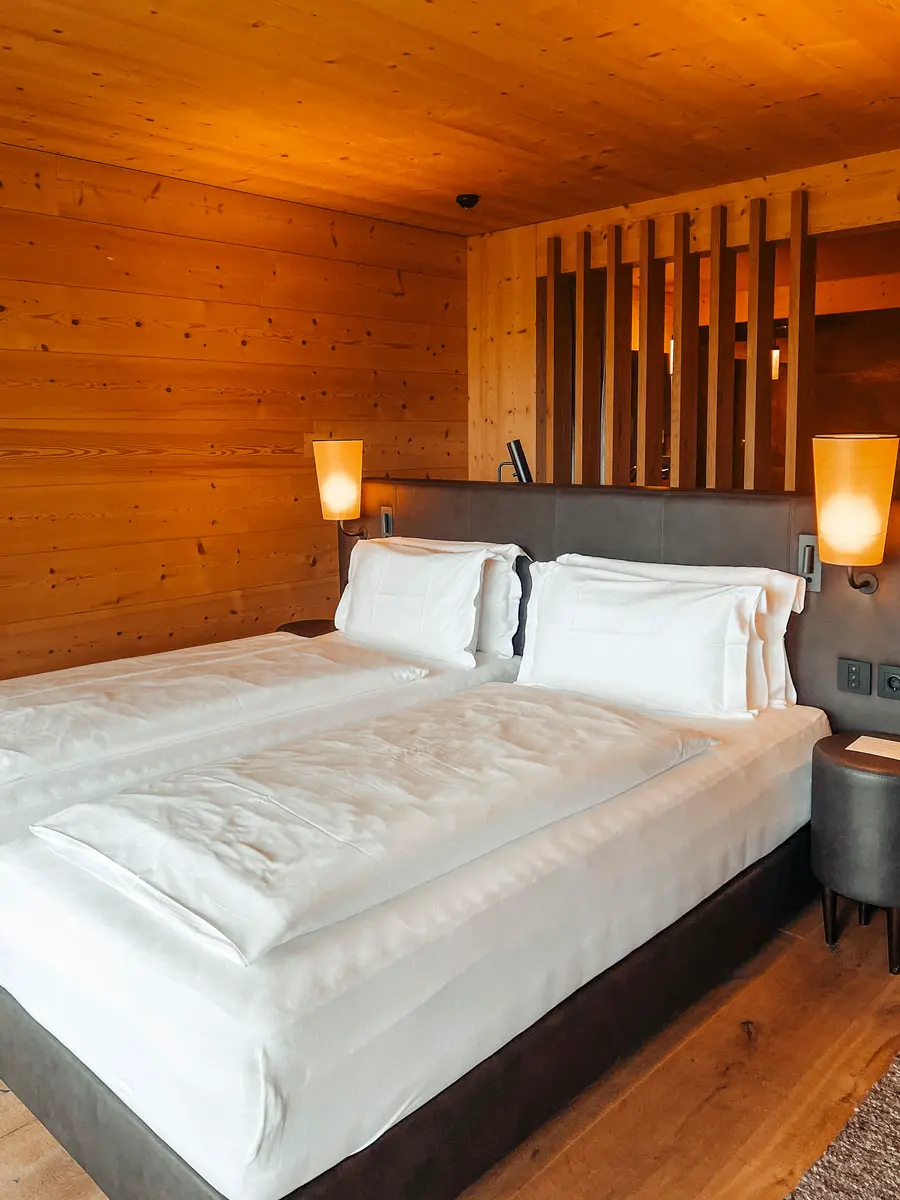 Adler Lodge Ritten Junior Suite Bett