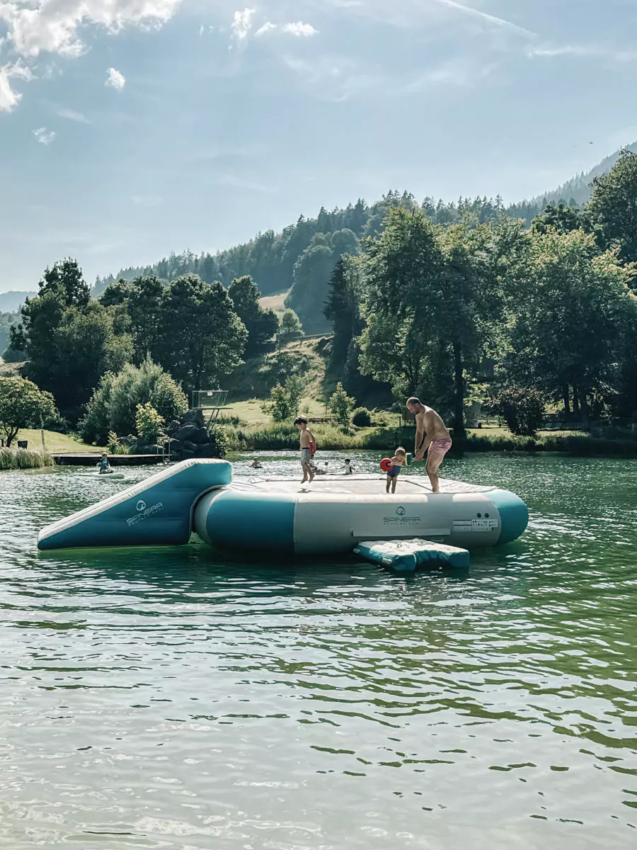 Post Family Resort Unken Naturbadesee Trampolin